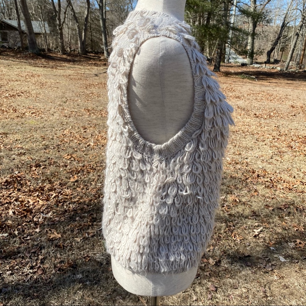 CYNTHIA ROWLEY NEW SWEATER VEST CARDIGAN TAN LOOPS TIE FRONT Size M - Picture 5 of 8